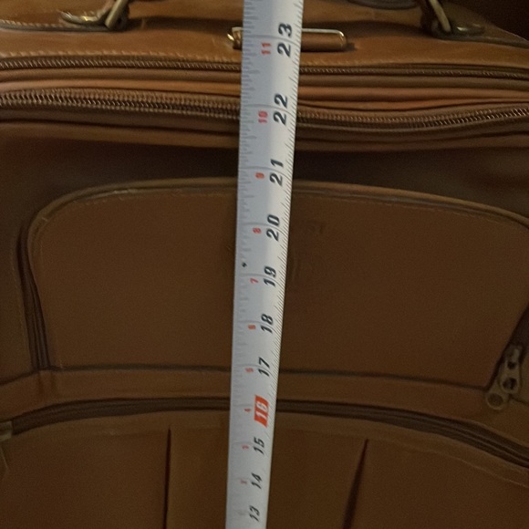 COPY - Ghurka leather rolling suitcase - Picture 12 of 13